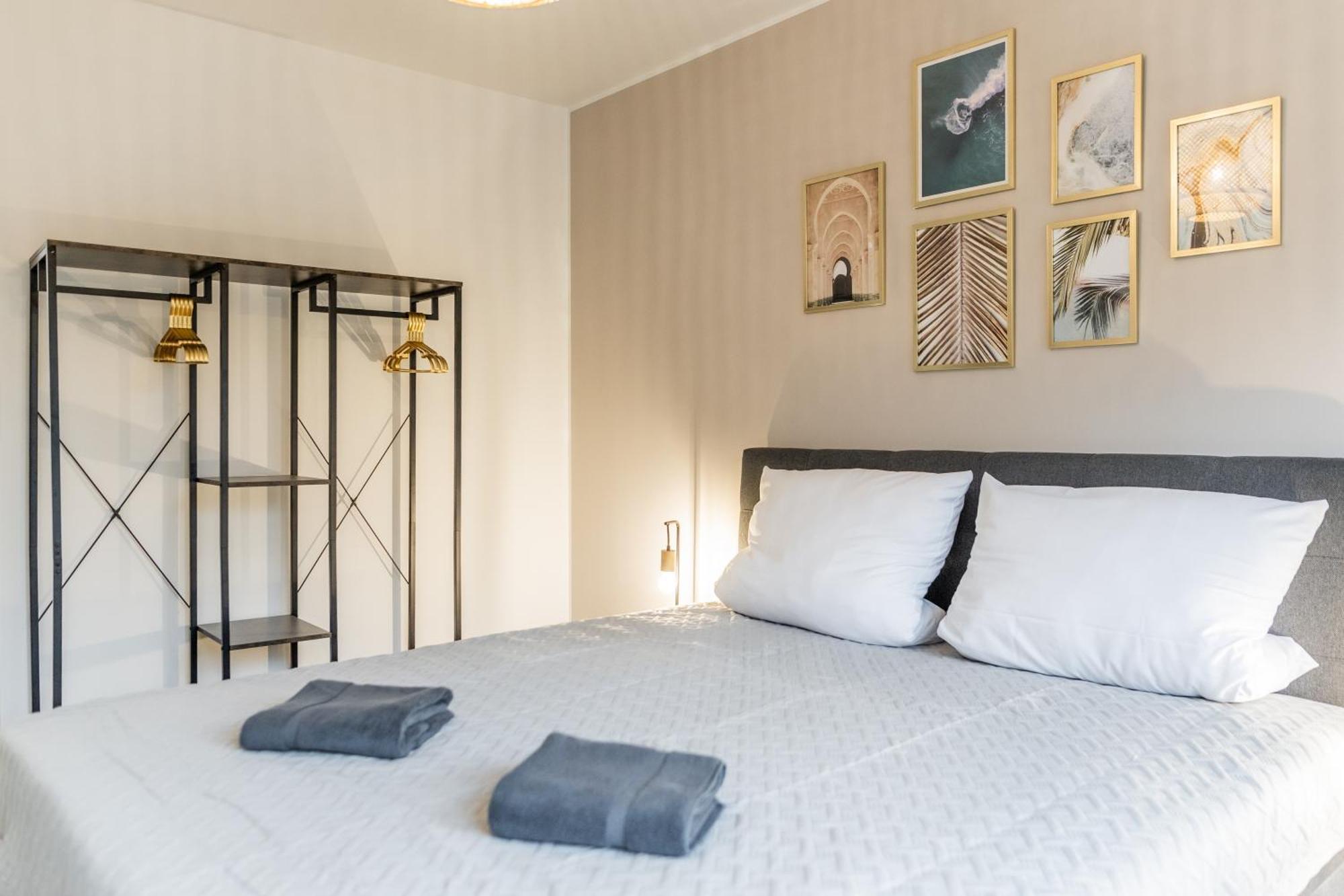 Premium Suite 02 I Smart-Tv I Terrasse I Wifi Hamm  Esterno foto